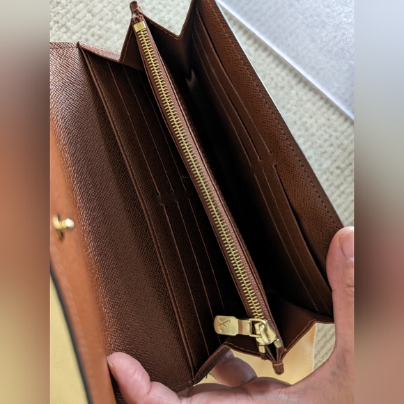 Louis Vuitton Monogram Canvas Sarah Bifold Long Wallet - Picture 4 of 7
